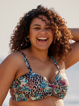 CARSOPHIA - Plus Size Bikinitopp från Only Carmakoma