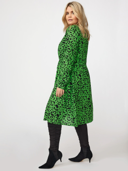 Only Carmakoma NADINA - Grön viskosklänning med mönster