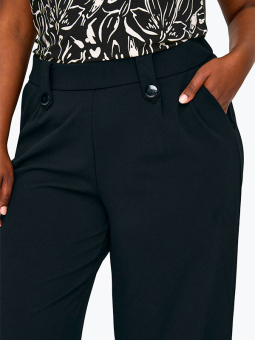 ANNA  - Plus Size Byxor från Only Carmakoma