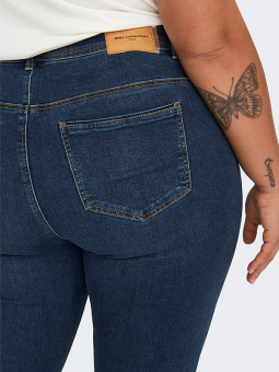 CARSALLY - Plus Size Jeans från Only Carmakoma