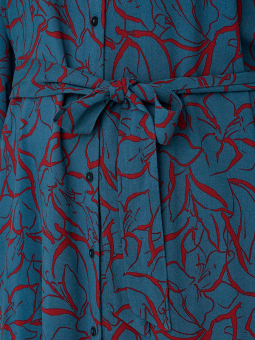 Only Carmakoma NOVA - Blå skjortklänning med rött tryck