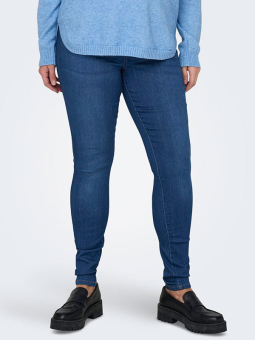 CARSTORM - Plus Size Jeans från Only Carmakoma