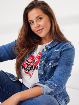 CARHEART - Plus Size T-shirt från Only Carmakoma