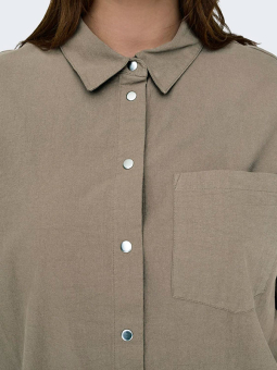 CARHARLOW - Plus Size Skjorta från Only Carmakoma