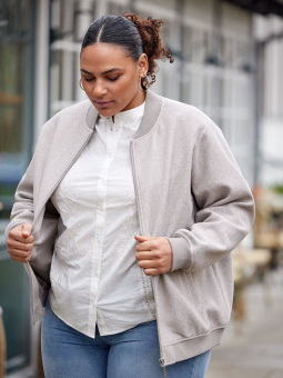 CARNANCY - Plus Size Jacka från Only Carmakoma