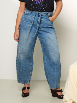 CARGIANNA - Plus Size Jeans från Only Carmakoma
