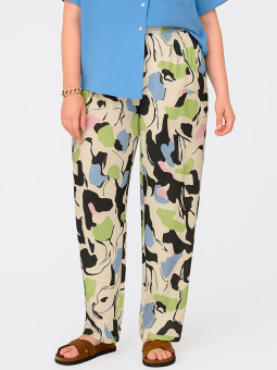 CARISIDORA - Plus Size Byxor från Only Carmakoma