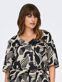 CARMALUSI - Plus Size T-shirt från Only Carmakoma