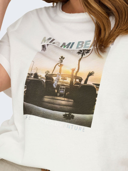 CARARNA - Plus Size T-shirt från Only Carmakoma