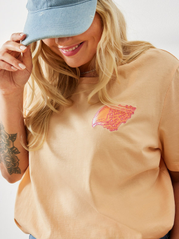 CARRASE - Plus Size T-shirt från Only Carmakoma