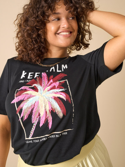 CARELLIOT - Plus Size T-shirt från Only Carmakoma