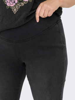 CARROYAL - Plus Size Jeans från Only Carmakoma
