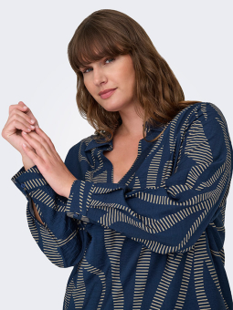 CARFANNIL - Plus Size Blus från Only Carmakoma