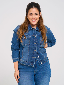 WESPA  - Plus Size Jacka från Only Carmakoma