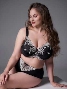 Plus Size BH med bygel från Plaisir