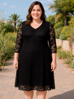 NEOLA - Plus Size Klänning från Zhenzi
