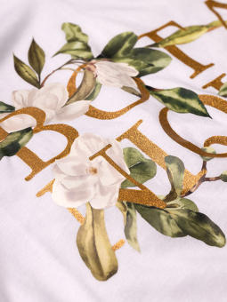 ZH-LEIA - Plus Size T-shirt från Zhenzi