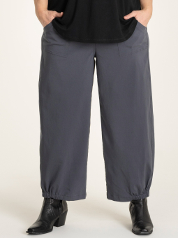 Plus Size Byxor från Gozzip