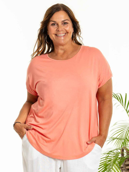 GITTE - Plus Size T-shirt från Gozzip