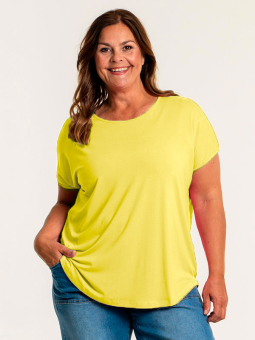 Gozzip GITTE - Gul t-shirt i viskosjersey