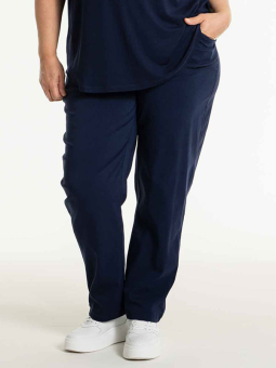 CLARA - Plus Size Byxor från Gozzip