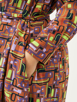 DINA - Plus Size Klänning från Adia