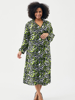 DORTEA - Plus Size Klänning från Adia