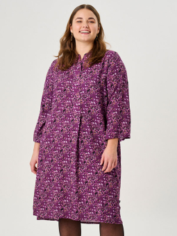 ADGABRIELLE - Plus Size Klänning från Adia