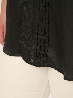 Plus Size Blus från Adia