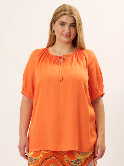 Plus Size Blus från Adia