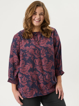 ADRAGNHILD - Plus Size Blus från Adia