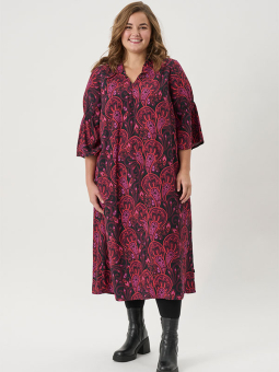 ADRINA - Plus Size Klänning från Adia