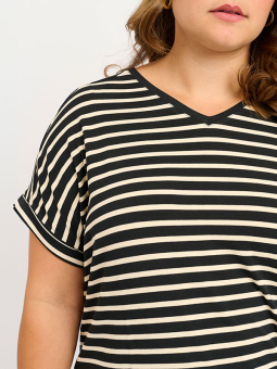 ADVI - Plus Size T-shirt från Adia