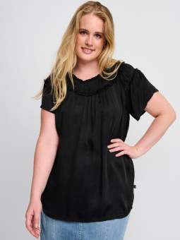 Plus Size Blus från Adia