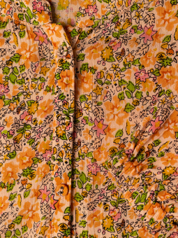 Adia Aprikosfärgad viskosklänning med blommönster