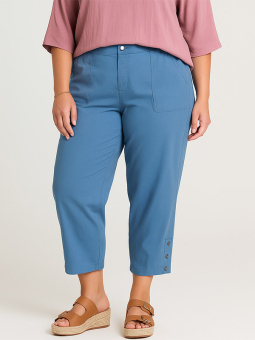 CLARA - Plus Size Byxor från Gozzip