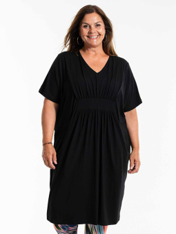BELINA - Plus Size Klänning från Gozzip