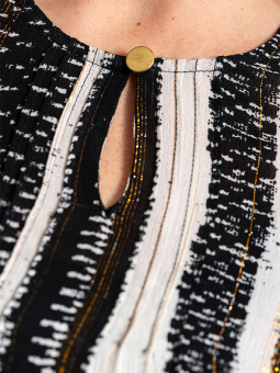 HONEY - Plus Size Blus från Gozzip