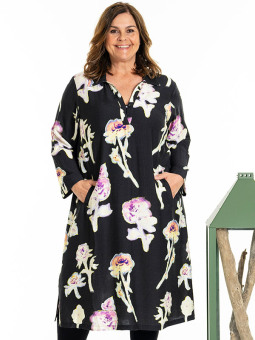 GINGSE - Plus Size Klänning från Gozzip