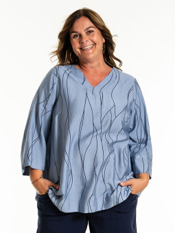 SVANHILDR - Plus Size Blus från Gozzip