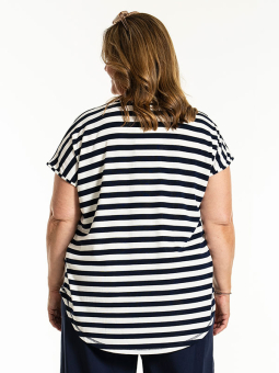 GITTE - Plus Size T-shirt från Gozzip