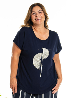 GITTE - Plus Size T-shirt från Gozzip