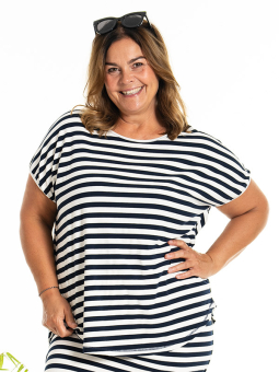 GITTE - Plus Size T-shirt från Gozzip