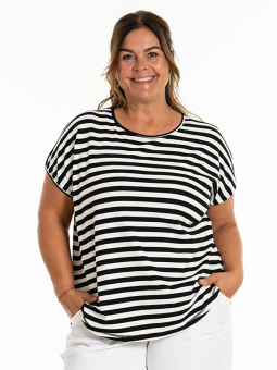 GITTE - Plus Size T-shirt från Gozzip