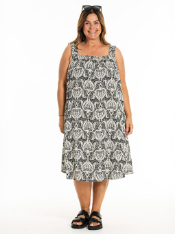 KARLINA - Plus Size Klänning från Gozzip