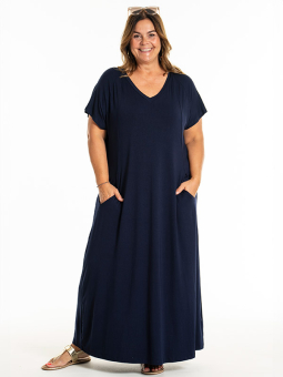 MARGIT - Plus Size Klänning från Gozzip