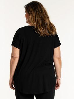 GITTE - Plus Size T-shirt från Gozzip