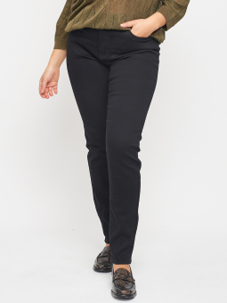 Plus Size Jeans från Adia