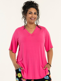 Studio LYKKE - Rosa t-shirt i viskosjersey med v-ringning