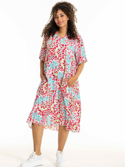 SALLY - Plus Size Klänning från Studio